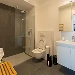 Lu